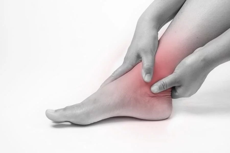 Foot and ankle with red pain highlight